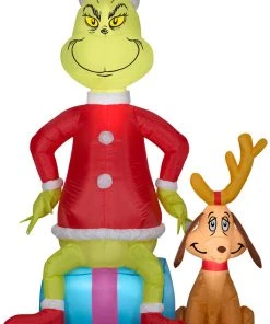 Coming Soon Gemmy Christmas Airblown Inflatable Grinch W/Max Scene Dr. Seuss, 5 Ft Tall, Red