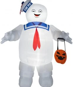 Gemmy Airblown Stay Puft W/Pumpkin Tote Giant Ghostbusters , 10 Ft Tall Coming Soon